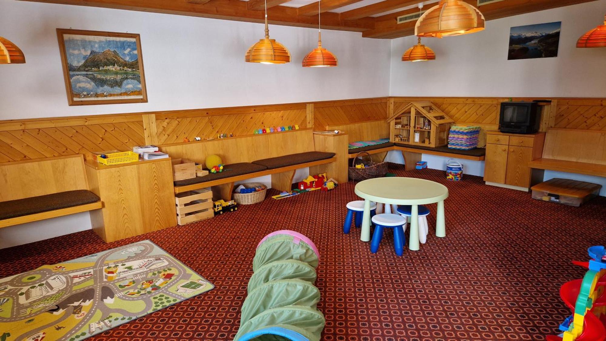 Aparthotel Chesa Bellaval Silvaplana Luaran gambar
